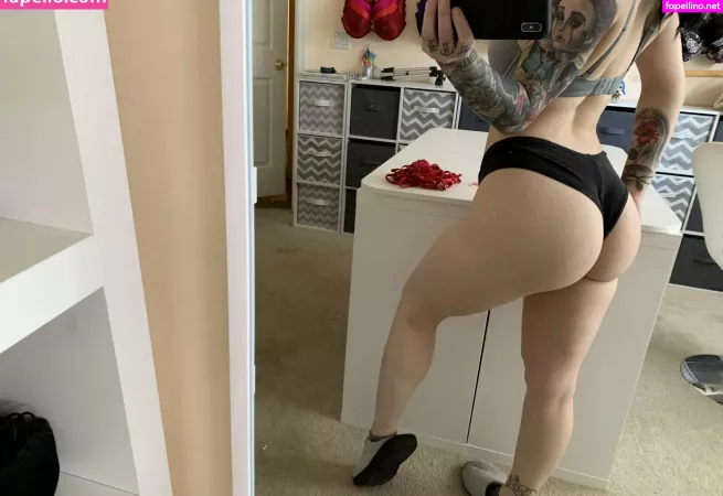 Thenoelleeaston OnlyFans Thumbnail #on3UUEwEcp