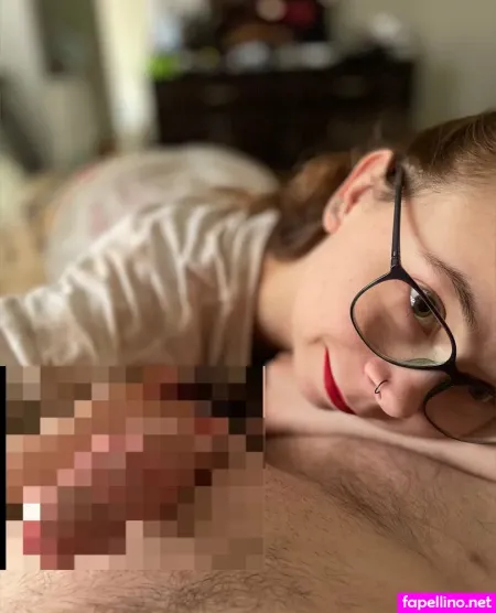 Thenoxiefoxx OnlyFans Thumbnail #odHw8TSHrm