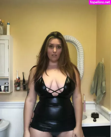 Theoamilf OnlyFans Thumbnail #LYcI8Pps9Y