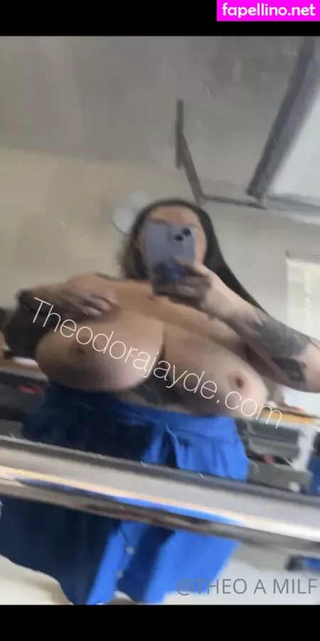 Theodora Jayde OnlyFans Thumbnail #A1TDHgI40j