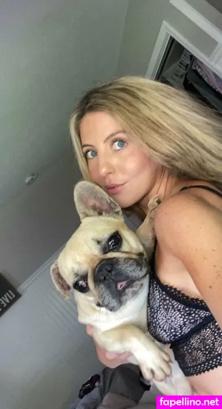 Theodoraday OnlyFans Thumbnail #aiyafAJwm4