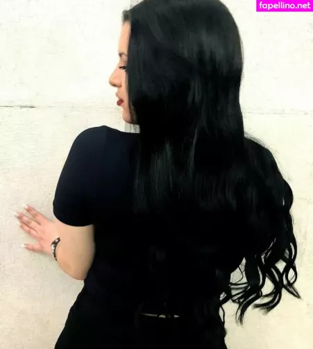 Theodwra Drinia OnlyFans Thumbnail #9eRi9r1MVO