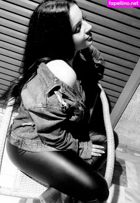 Theodwra Drinia OnlyFans Thumbnail #9ttToe4FwG