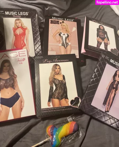 Theofficialmizztwerksum OnlyFans Thumbnail #48DxjVCiRs