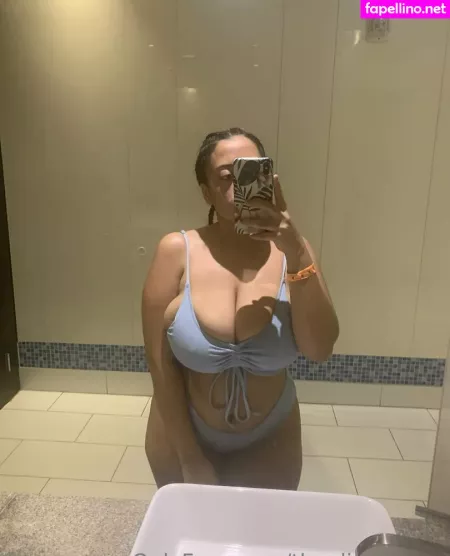 Theolivebunny OnlyFans Thumbnail #AmiNx4ymYr