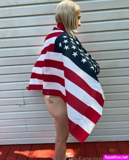 Theoneandonlylynds OnlyFans Thumbnail #uvBofiJ9nQ
