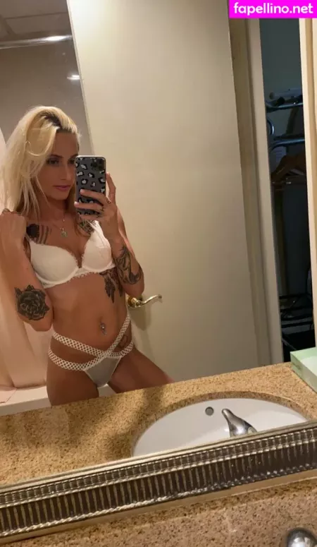 Theonlybarbi2 OnlyFans Thumbnail #U6FOwK4Efv