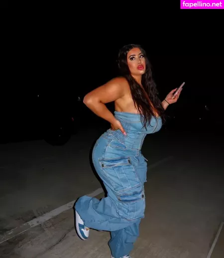 Theonlybarbii OnlyFans Thumbnail #2wZKTQdp6i