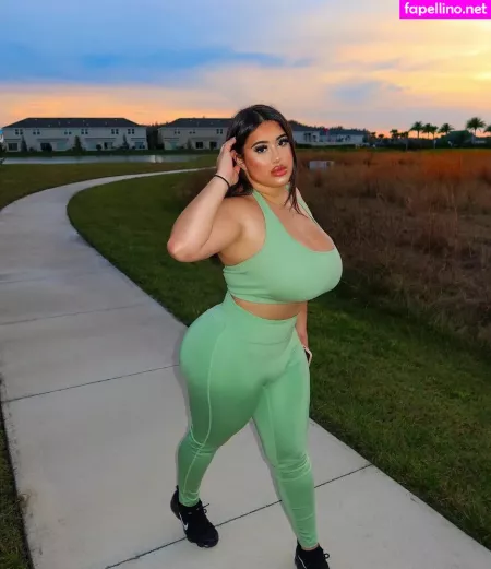 Theonlybarbii OnlyFans Thumbnail #AZ29YC94Fq