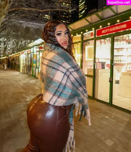 Theonlybarbii OnlyFans Thumbnail #Jt2zoVUftt