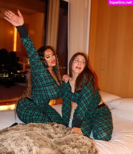 Theonlybarbii OnlyFans Thumbnail #q6fW6Juhkb