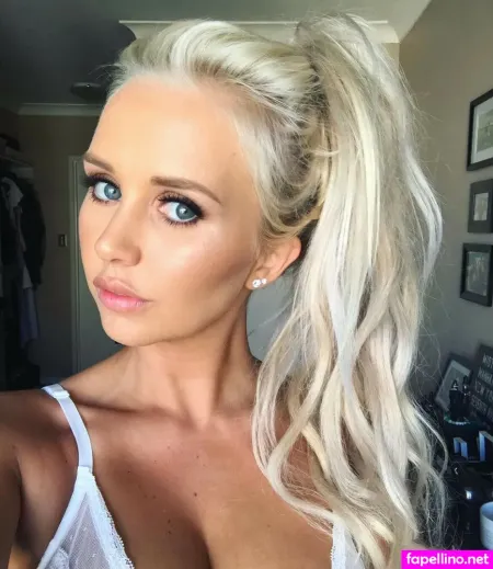 Theonlyblondeone Main Profile Photo