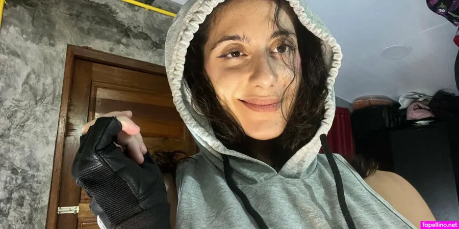 Theonlyrexi OnlyFans Thumbnail #TAHtYg0ikS