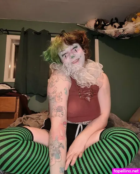 Theopportunisticwh0refre OnlyFans Thumbnail #9vgOppLdw5
