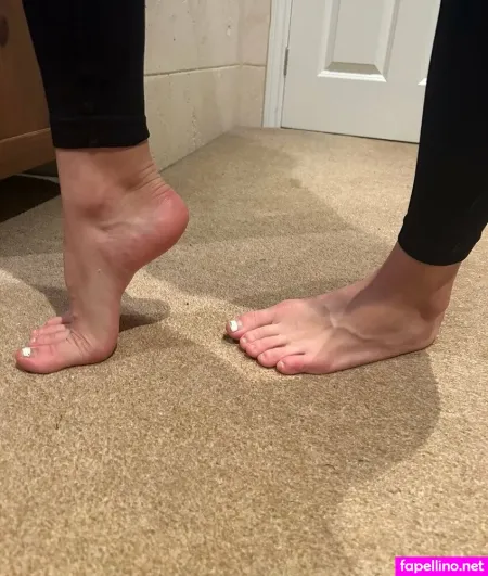 Thepetitefree OnlyFans Thumbnail #fbIfYAypJ0