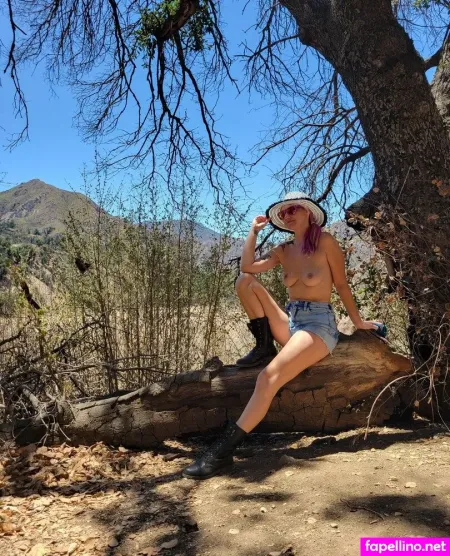 Thepickleprincess OnlyFans Thumbnail #KlKLFxFqIO