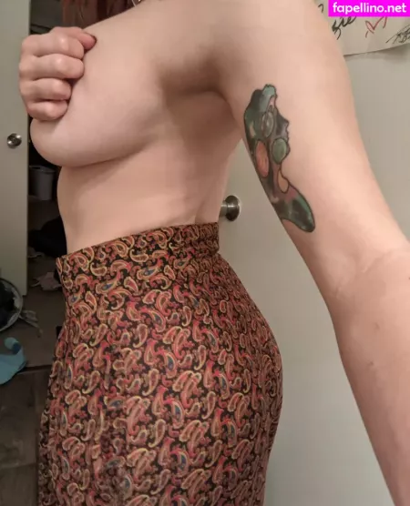 Thepigeonbrat OnlyFans Thumbnail #2L1KsmQ6G4