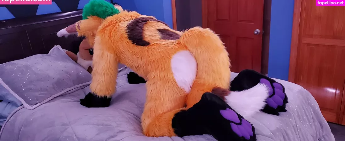 Thepineapplefox OnlyFans Thumbnail #KyhdXPK6Tb