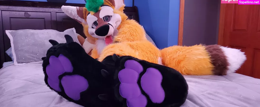 Thepineapplefox OnlyFans Thumbnail #PUhrPDuznE