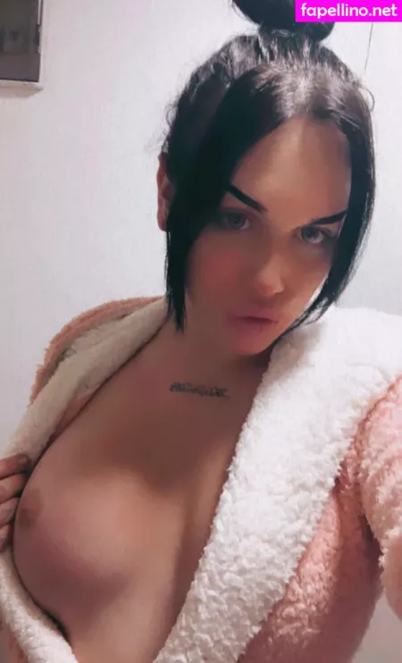 Thequeen Oficial OnlyFans Thumbnail #XvfWDmRNiz