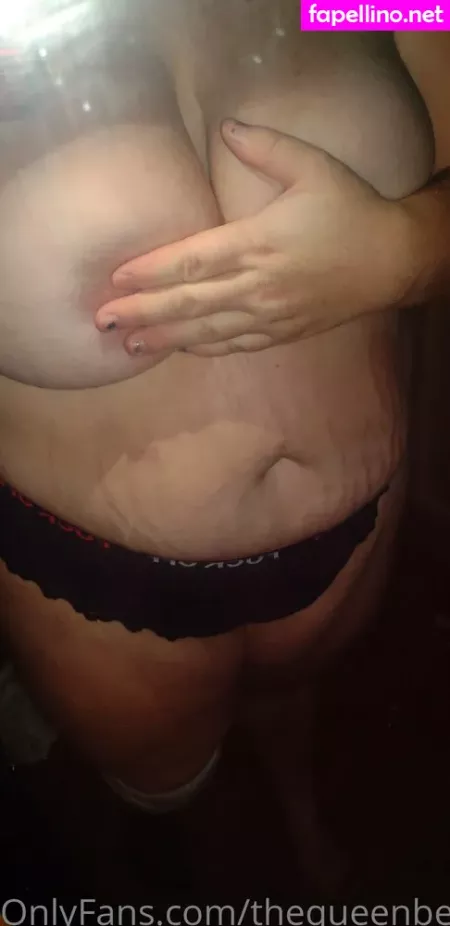 Thequeenbee69 OnlyFans Thumbnail #CMI1YeDDkD