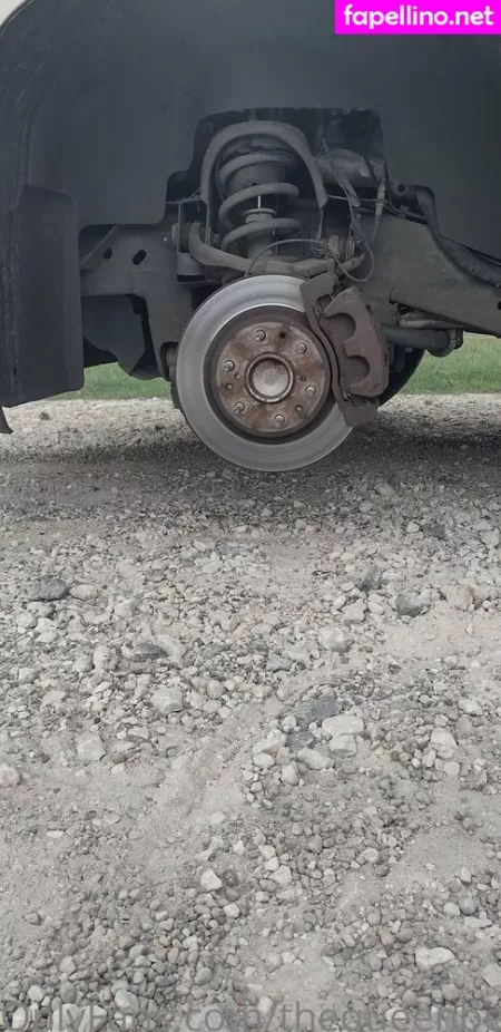 Thequeenbee69 OnlyFans Thumbnail #xGGuFcsvEe