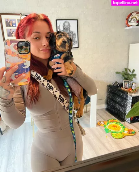 Thequeenie OnlyFans Thumbnail #6RUTwy5seR