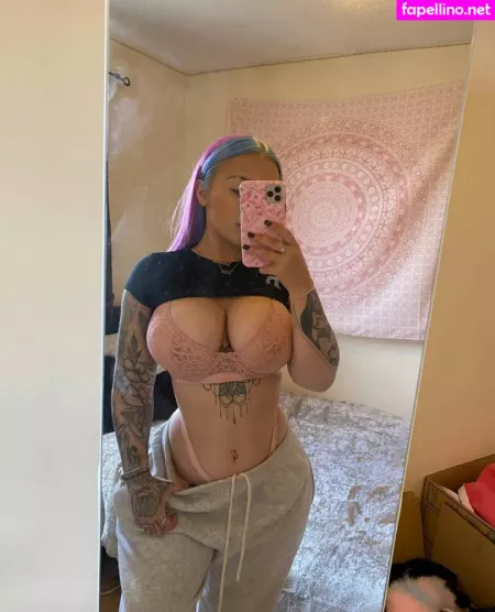 Thequeenie OnlyFans Thumbnail #JlgwbYoZ5X