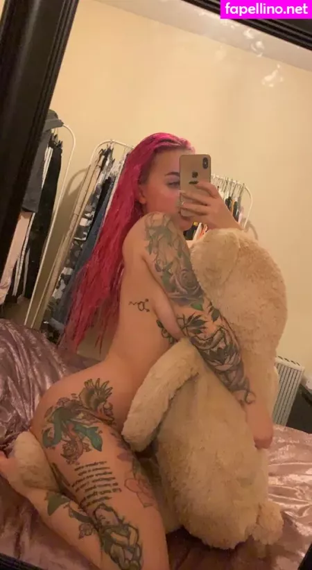 Thequeenie OnlyFans Thumbnail #rnMBP7eSkj
