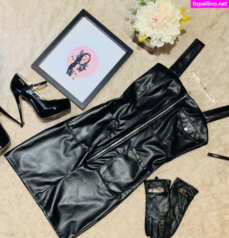 Thequeentrish OnlyFans Thumbnail #CbiOoudOra