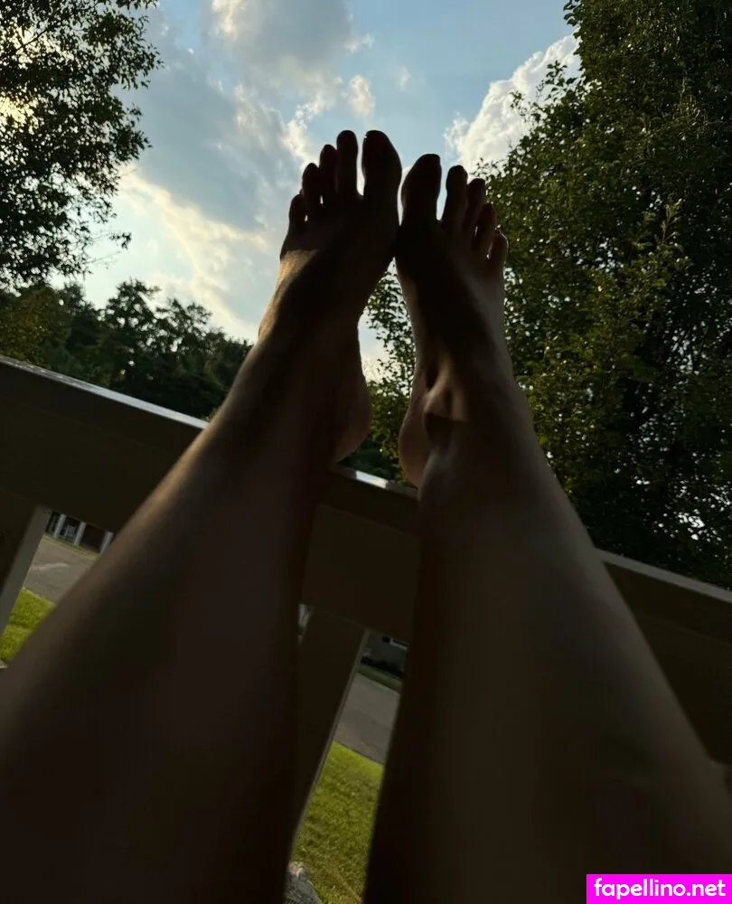 thequeeoffeet Nude Leaked OnlyFans Photo #lak76Avxkt