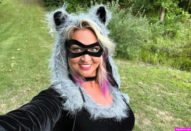 Theraccoongoddess OnlyFans Thumbnail #RYPUWEKVZ3