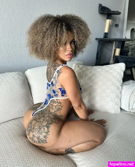 Therachelfit OnlyFans Thumbnail #IESZB7ZXEq