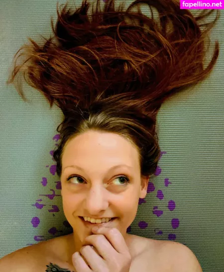 Theradicalfox OnlyFans Thumbnail #06o93QOggB