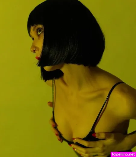 Theravenlissette OnlyFans Thumbnail #TRNSoqMmNs