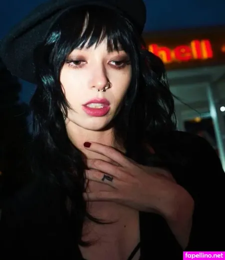 Theravenlissette OnlyFans Thumbnail #g1fvjlYVcg