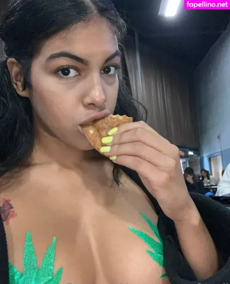 Thereal Mayafarrell OnlyFans Thumbnail #J6eiA7HmP4