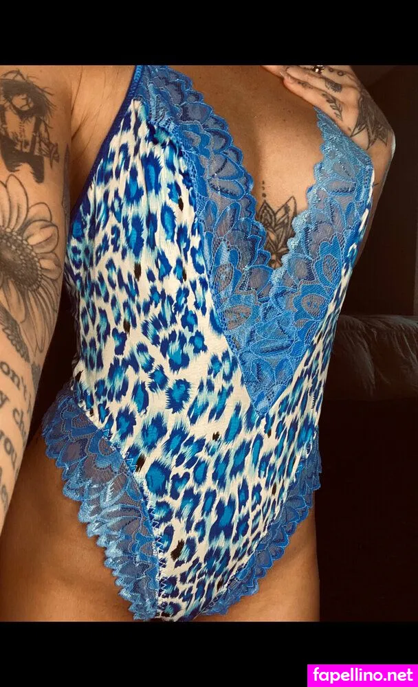 aliciadaniellew, therealaliciad1 Nude Leaked OnlyFans Photo #0zkCe3p1bZ