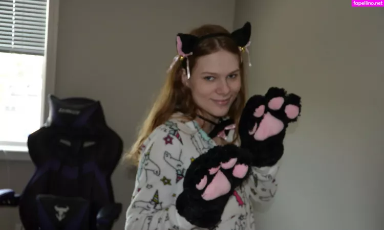 Therealallicat OnlyFans Thumbnail #Q6muA5ICol