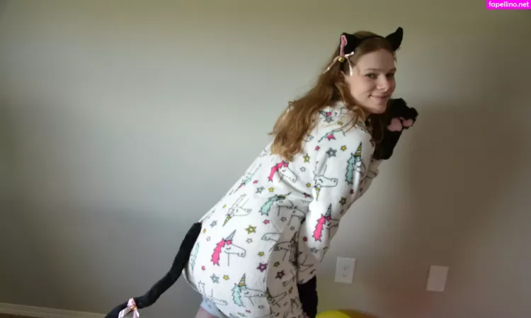 Therealallicat OnlyFans Thumbnail #iPE0QhEr8C