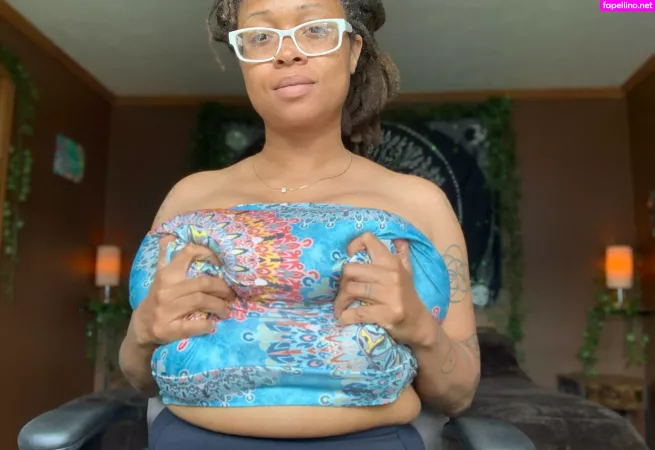 Therealblackqueenraven OnlyFans Thumbnail #SlxNlCPszu