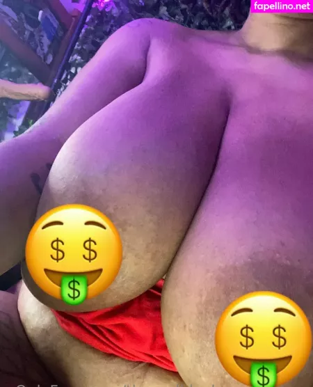 Therealblackqueenraven OnlyFans Thumbnail #k6caWUMJlP