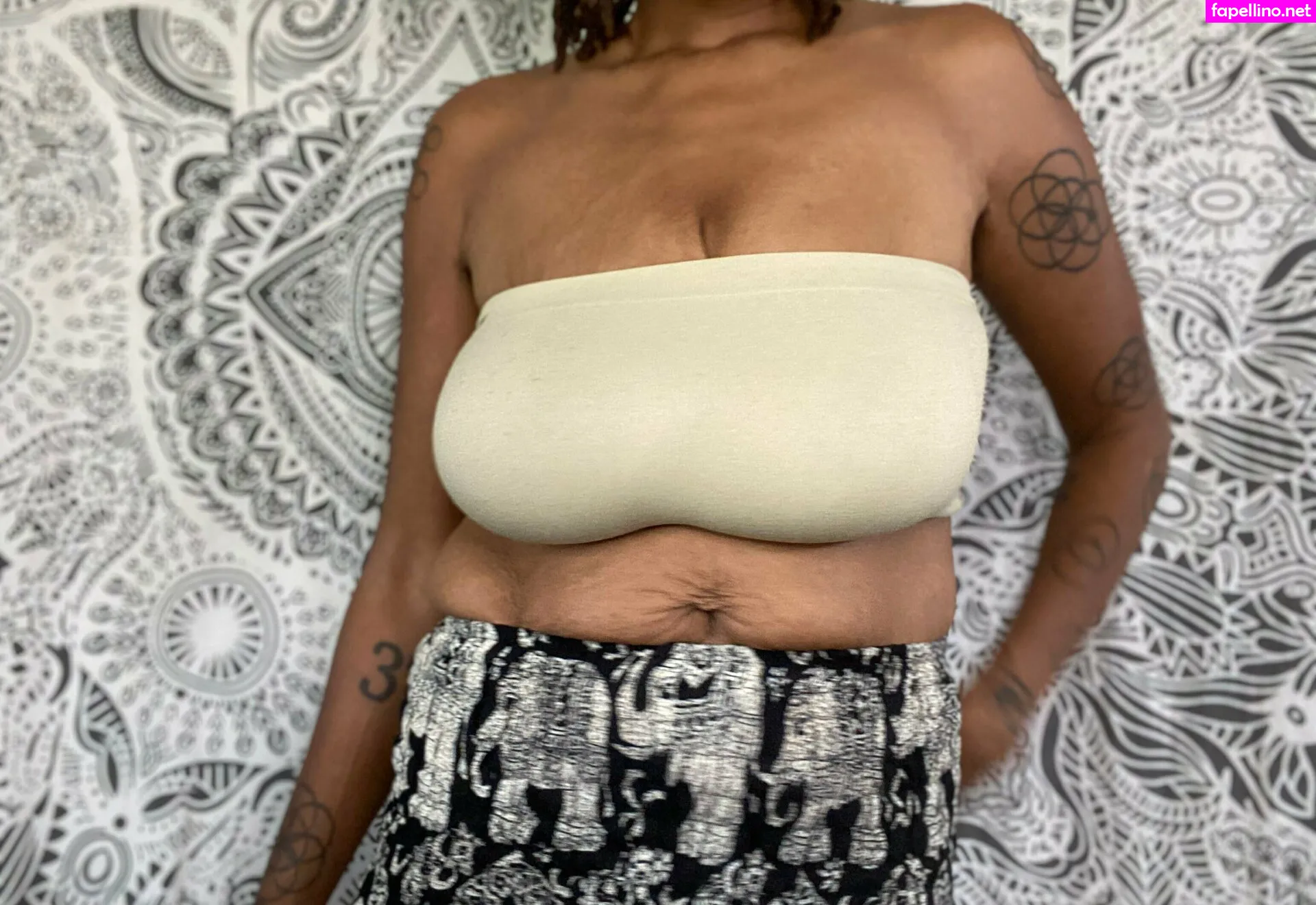 therealblackqueenraven, therealblaqqueen Nude Leaked OnlyFans Photo #xn3C2mkAnj