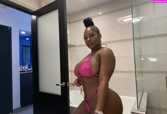 Therealchanellealicia OnlyFans Thumbnail #2q0UoUicV0