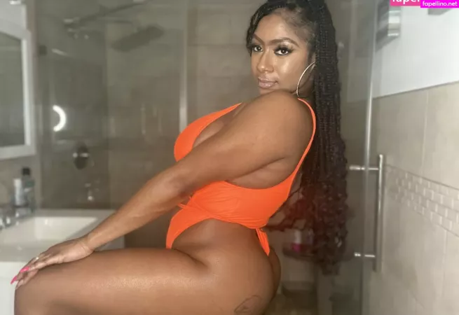 Therealchanellealicia OnlyFans Thumbnail #8Iv0SPS9wl