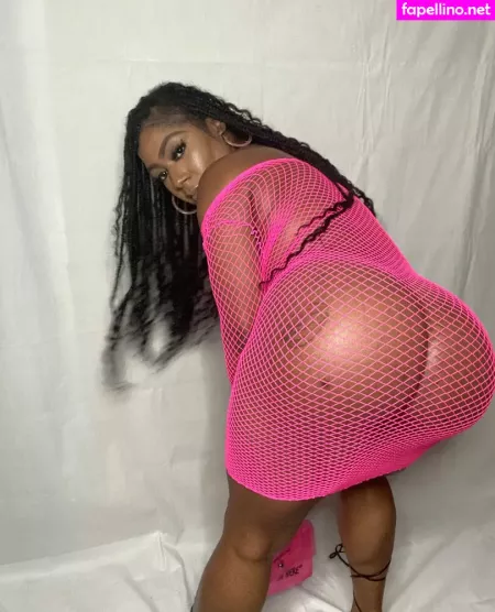 Therealchanellealicia OnlyFans Thumbnail #P0TmJN3TH5