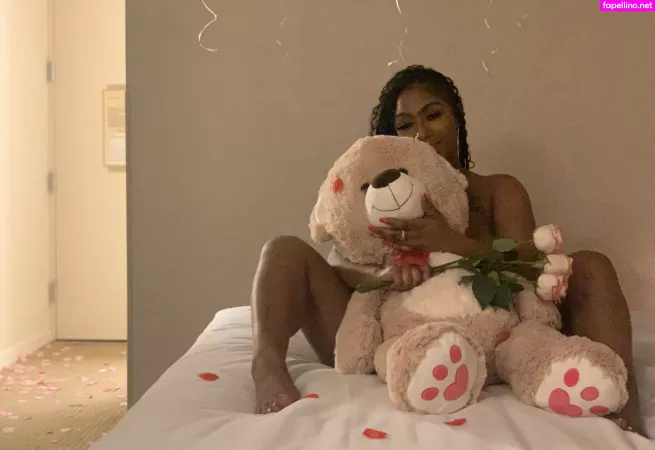 Therealchanellealicia OnlyFans Thumbnail #ylEbkpaoJH
