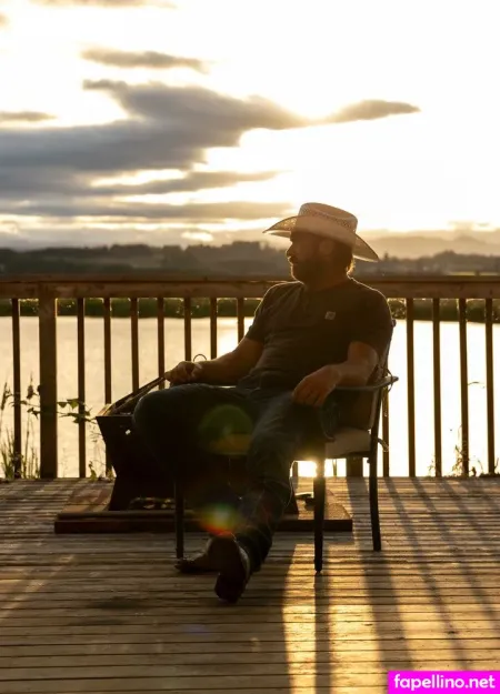 Therealcowboydaddy OnlyFans Thumbnail #OJ3uD35c0W