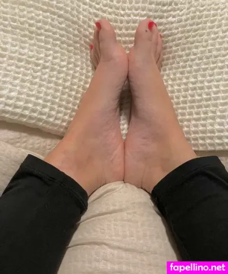 Therealemily34 OnlyFans Thumbnail #eZuChllYa0