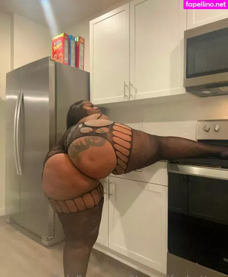 Therealfyebottom OnlyFans Thumbnail #P5zo3TBgDb